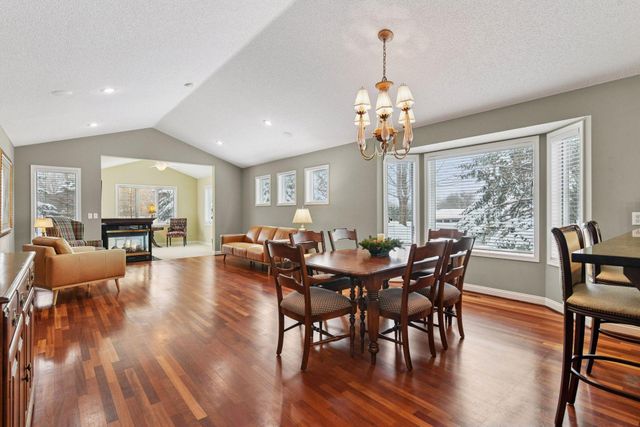 5800 Forestview Lane N, Plymouth, MN 55442