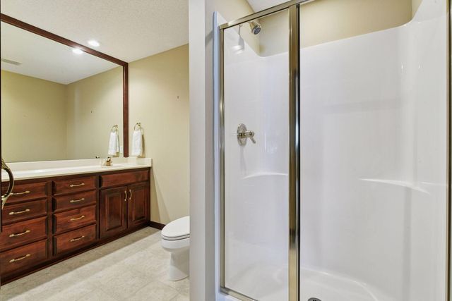 5800 Forestview Lane N, Plymouth, MN 55442