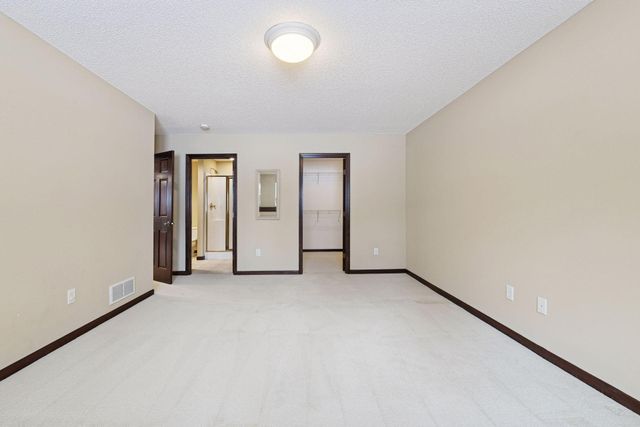 5800 Forestview Lane N, Plymouth, MN 55442