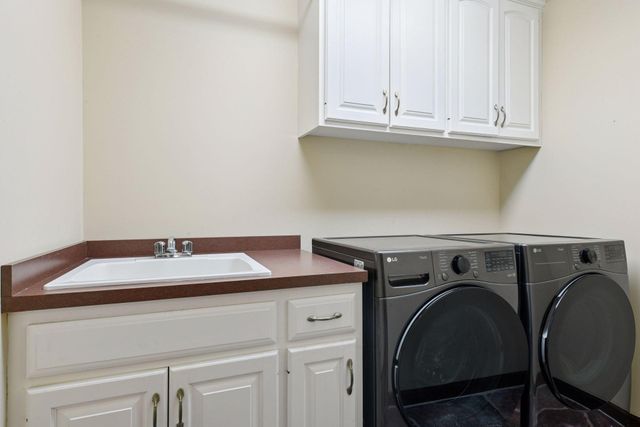 5800 Forestview Lane N, Plymouth, MN 55442