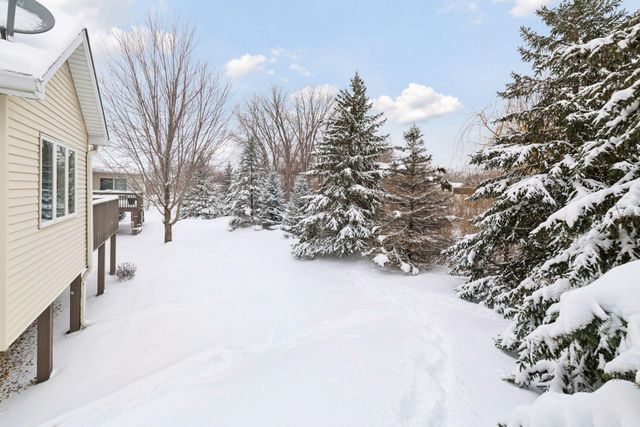 5800 Forestview Lane N, Plymouth, MN 55442