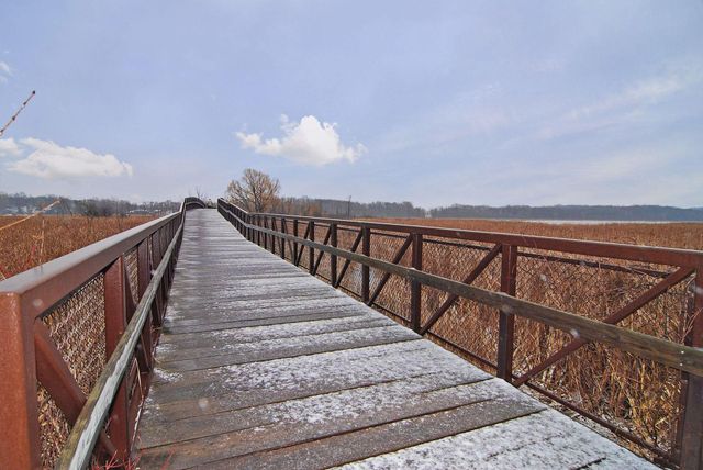 5800 Forestview Lane N, Plymouth, MN 55442