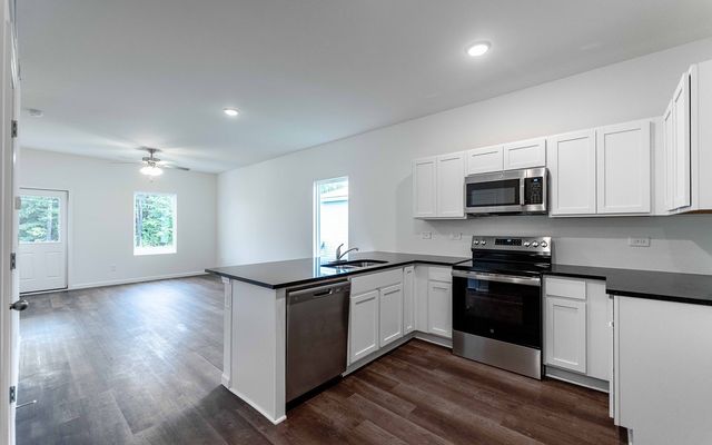 78 Stonehenge Lane, Manchester, TN 37355
