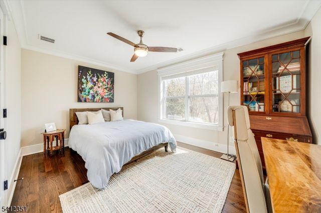 168 Bungalow Ter, Long Hill Twp., NJ 07946