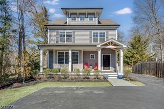 168 Bungalow Ter, Long Hill Twp., NJ 07946