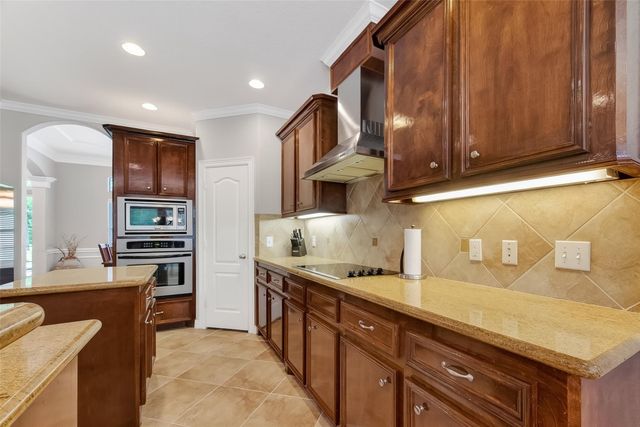 4402 Park Bend Drive, Baytown, TX 77521