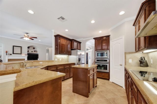 4402 Park Bend Drive, Baytown, TX 77521