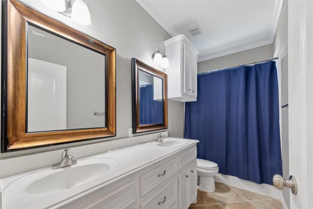 4402 Park Bend Drive, Baytown, TX 77521