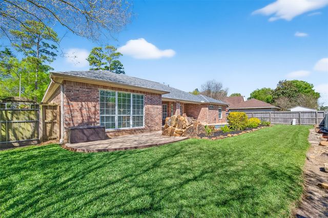 4402 Park Bend Drive, Baytown, TX 77521