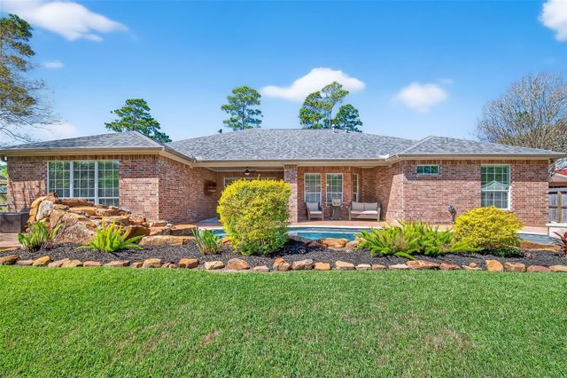 4402 Park Bend Drive, Baytown, TX 77521