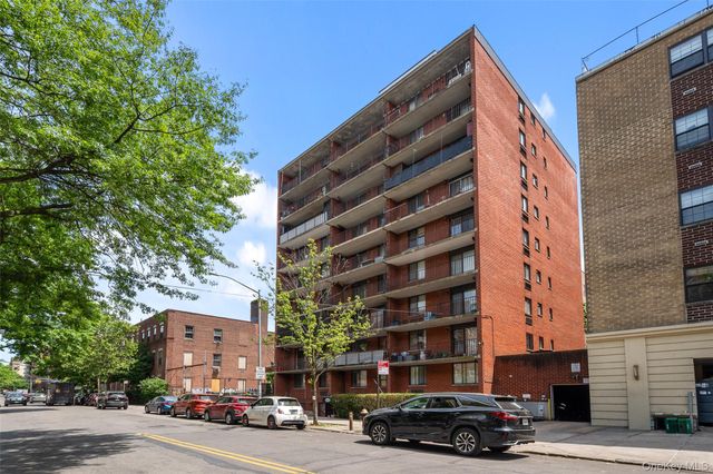 139-76 35th Avenue 7F, Flushing, NY 11354