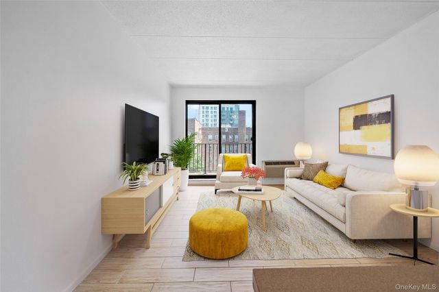 139-76 35th Avenue 7F, Flushing, NY 11354