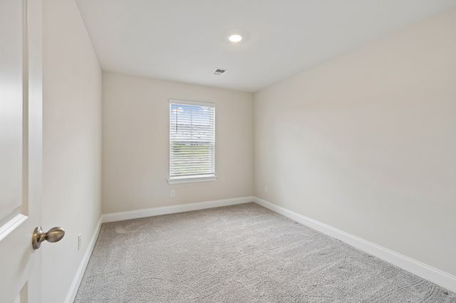 4646 Ridge Bend Dr, Nashville, TN 37207