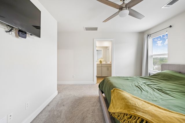 4646 Ridge Bend Dr, Nashville, TN 37207