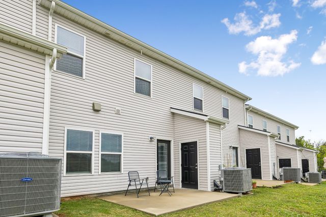 4646 Ridge Bend Dr, Nashville, TN 37207