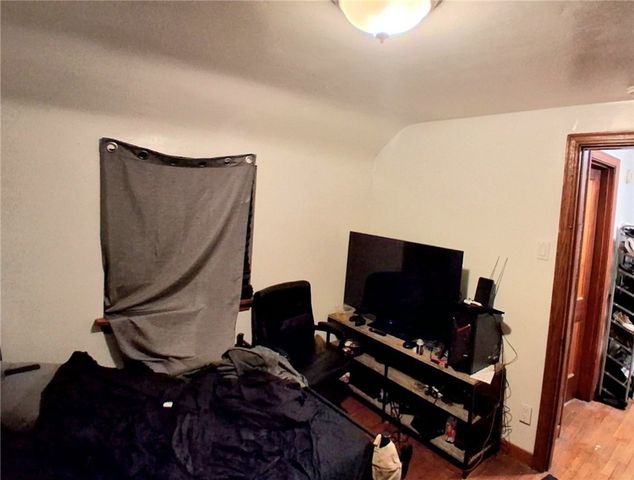 3102 Hazelhurst Ave, Baldwin Boro, PA 15227