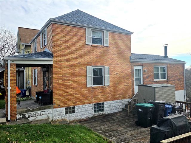 3102 Hazelhurst Ave, Baldwin Boro, PA 15227