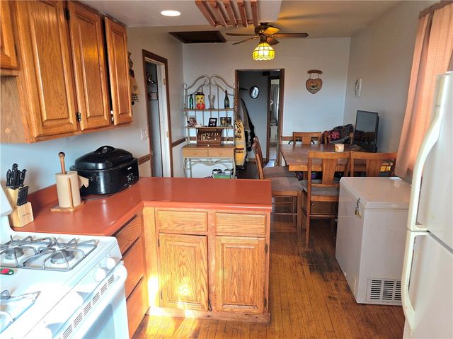 3102 Hazelhurst Ave, Baldwin Boro, PA 15227