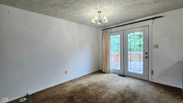 6711 Granner Circle, Indianapolis, IN 46221