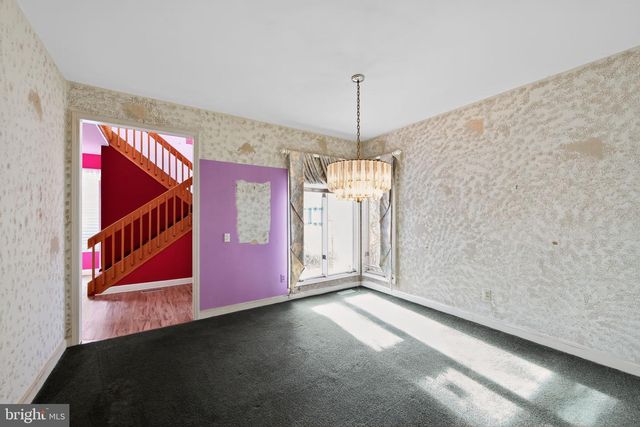 31 HORSESHOE LN, Newtown Square, PA 19073