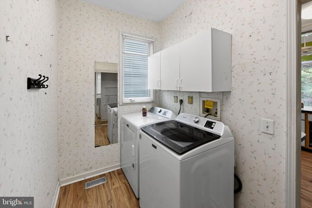 31 HORSESHOE LN, Newtown Square, PA 19073