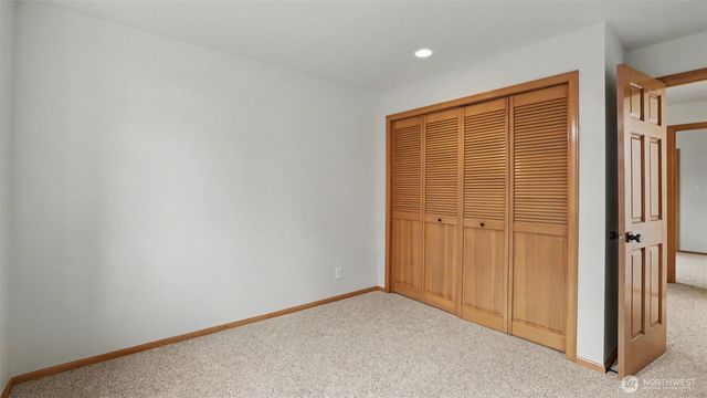 10711 177th Court NE, Redmond, WA 98052
