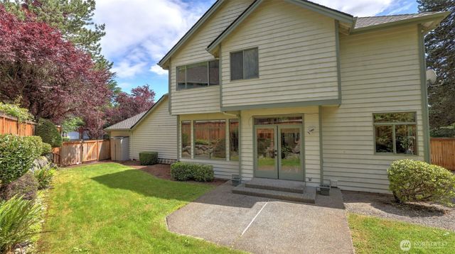 10711 177th Court NE, Redmond, WA 98052