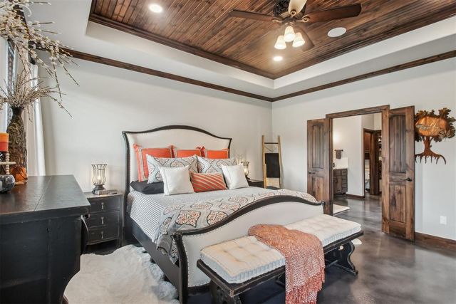 5813 Tiger Stone Drive, Mustang, OK 73064