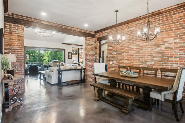 5813 Tiger Stone Drive, Mustang, OK 73064