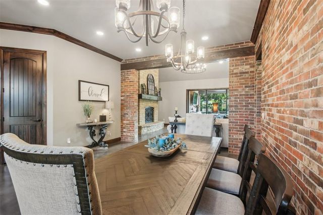 5813 Tiger Stone Drive, Mustang, OK 73064