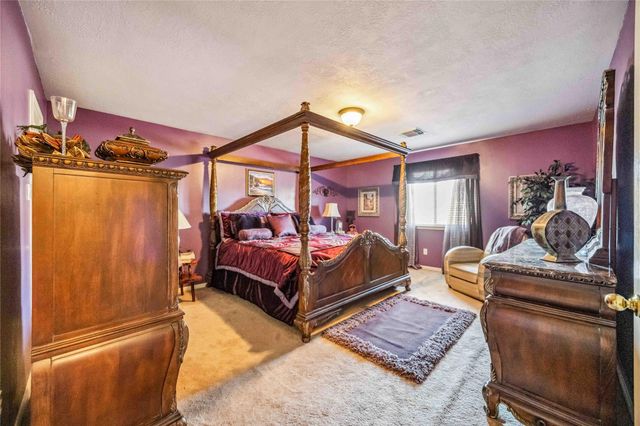 2401 Sail Port Street, Pearland, TX 77584