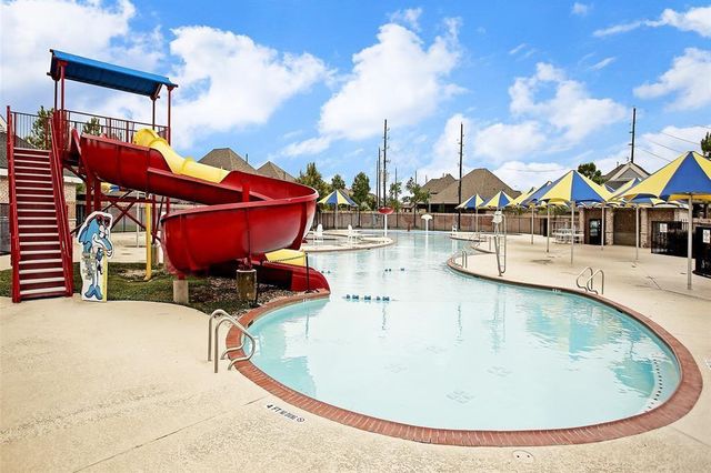 2401 Sail Port Street, Pearland, TX 77584