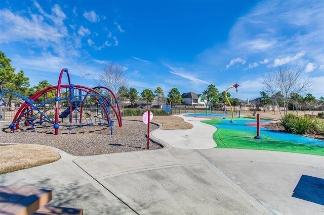 2401 Sail Port Street, Pearland, TX 77584