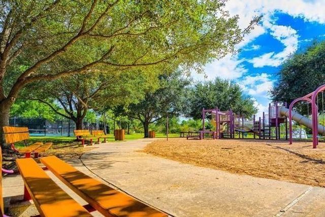 2401 Sail Port Street, Pearland, TX 77584