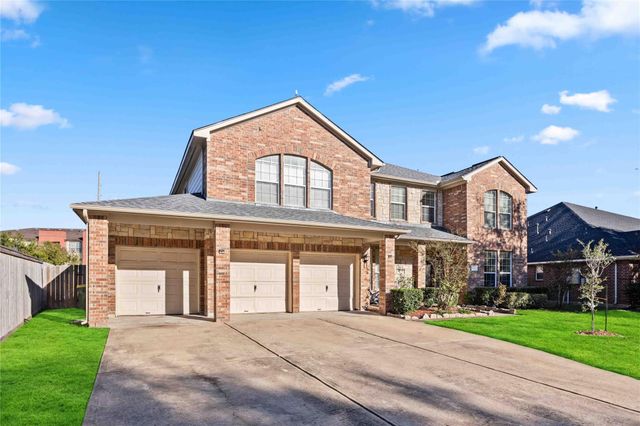 2401 Sail Port Street, Pearland, TX 77584