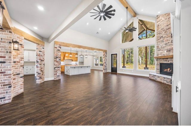 41 Pausel Road, New Waverly, TX 77340