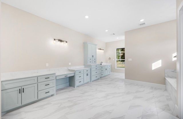 41 Pausel Road, New Waverly, TX 77340