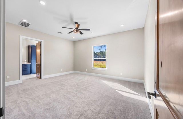 41 Pausel Road, New Waverly, TX 77340