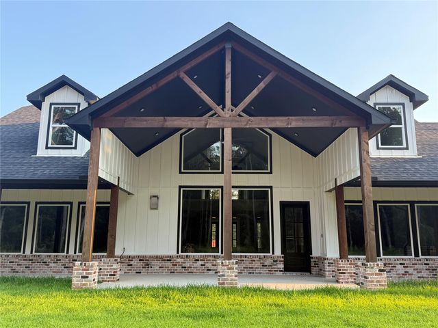 41 Pausel Road, New Waverly, TX 77340