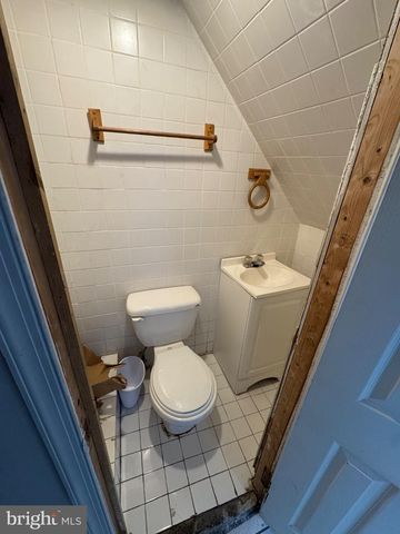 4653 SHELBOURNE ST, Philadelphia, PA 19124
