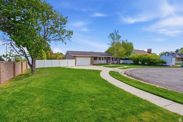 5417 S COLLISEUM CT, Taylorsville, UT 84129