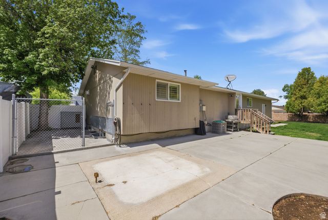 5417 S COLLISEUM CT, Taylorsville, UT 84129