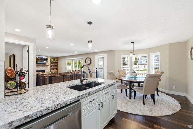 5417 S COLLISEUM CT, Taylorsville, UT 84129