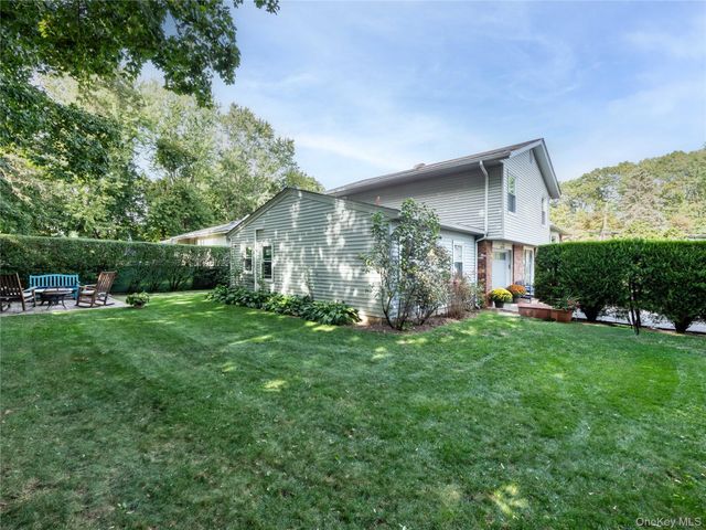 1 James Avenue, Port Washington, NY 11050