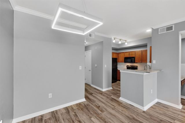330 Las Colinas Boulevard E 320, Irving, TX 75039