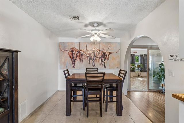 102 N Locust Street, Fletcher, OK 73541