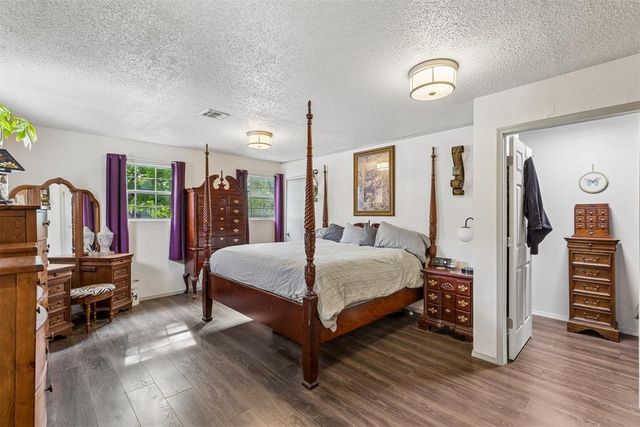 102 N Locust Street, Fletcher, OK 73541