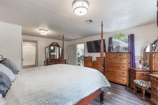 102 N Locust Street, Fletcher, OK 73541
