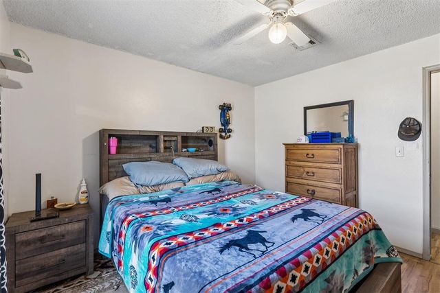 102 N Locust Street, Fletcher, OK 73541