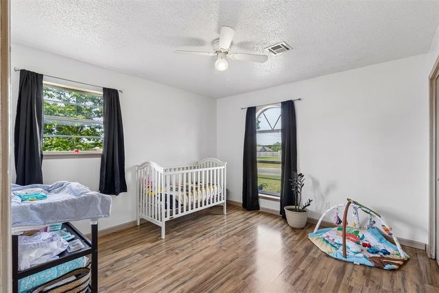 102 N Locust Street, Fletcher, OK 73541